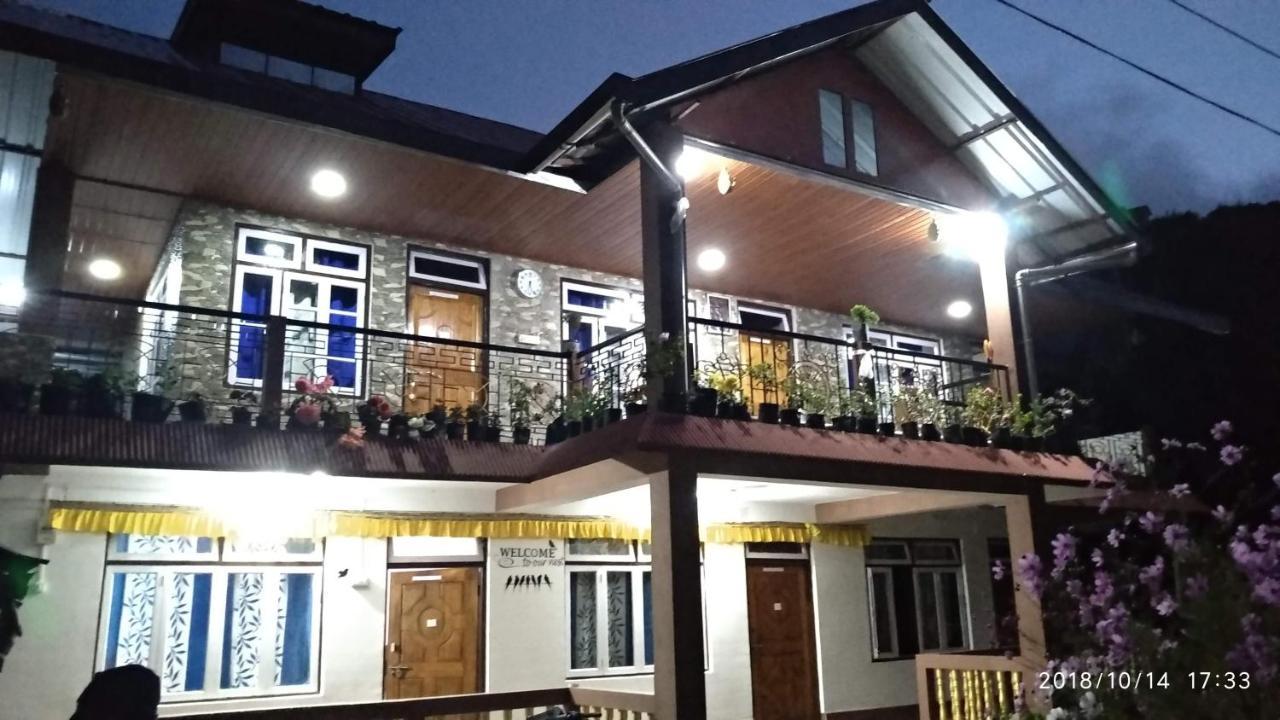 Tibet Homestay Rishop Eksteriør billede