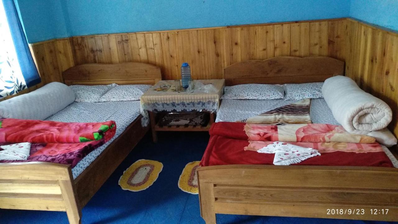 Tibet Homestay Rishop Eksteriør billede