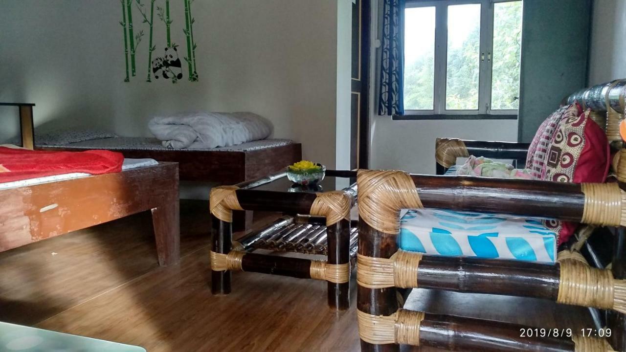 Tibet Homestay Rishop Eksteriør billede